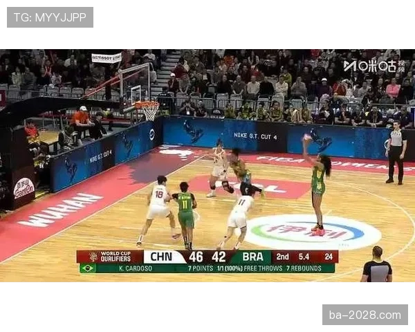 半场哨响后发生的犯规是否还会判罚？